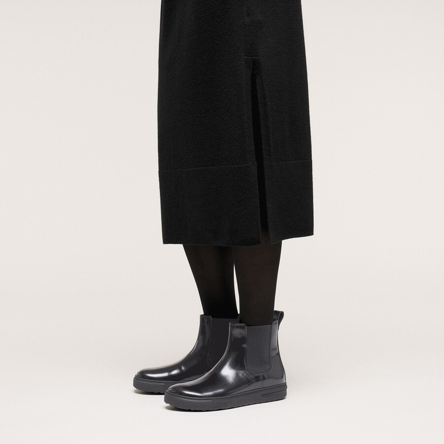 bend chelsea natural leather patent