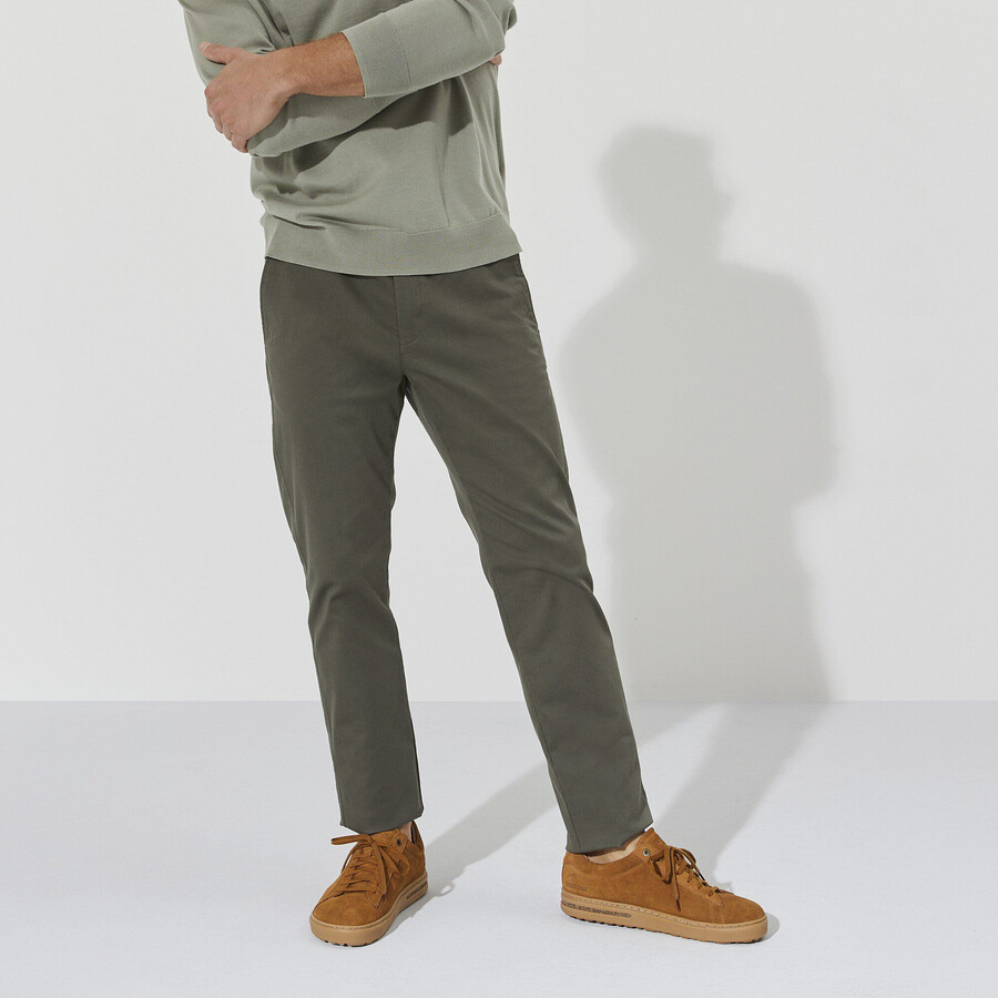 bend low suede leather